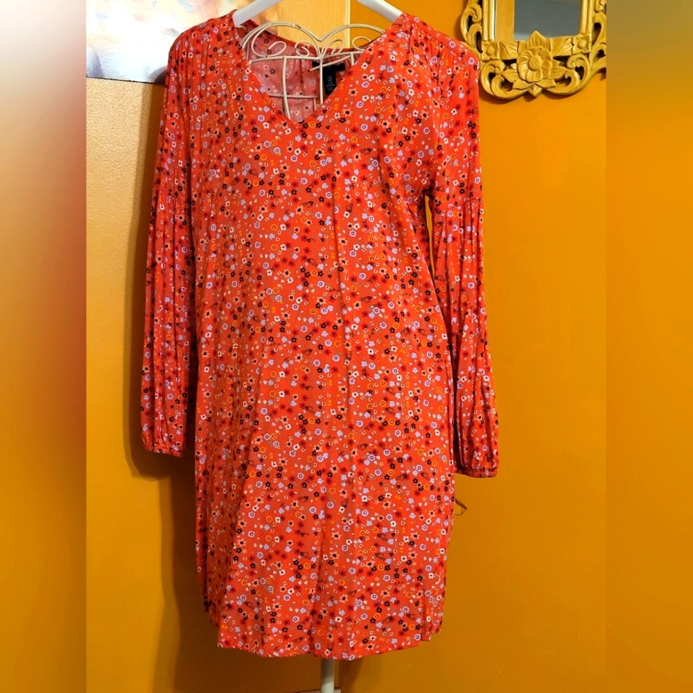 Gap long sleeve dress